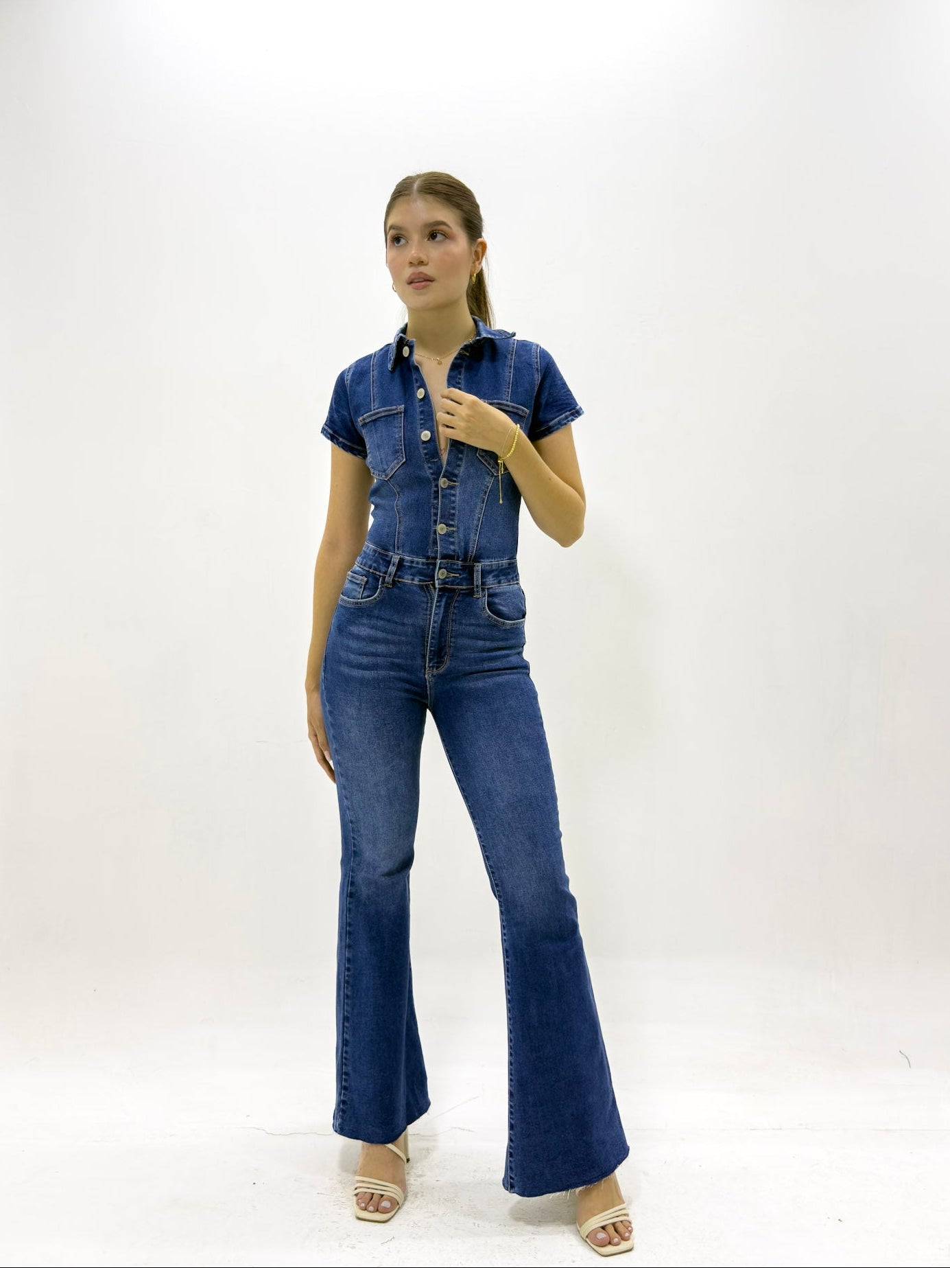 Enterizo con mangas cortas